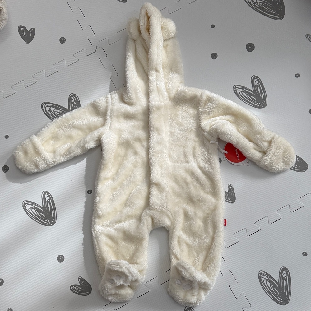Magnetic Me Soft Cream Footie